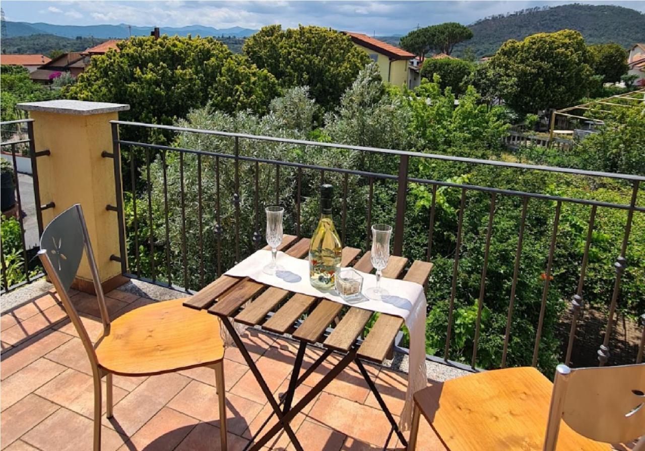 La Terrazza Sui Limoni - Suite Degli Ospiti - Mare, Escursioni A Piedi O Bike, Falesie Per Arrampicate Cisano sul Neva Buitenkant foto